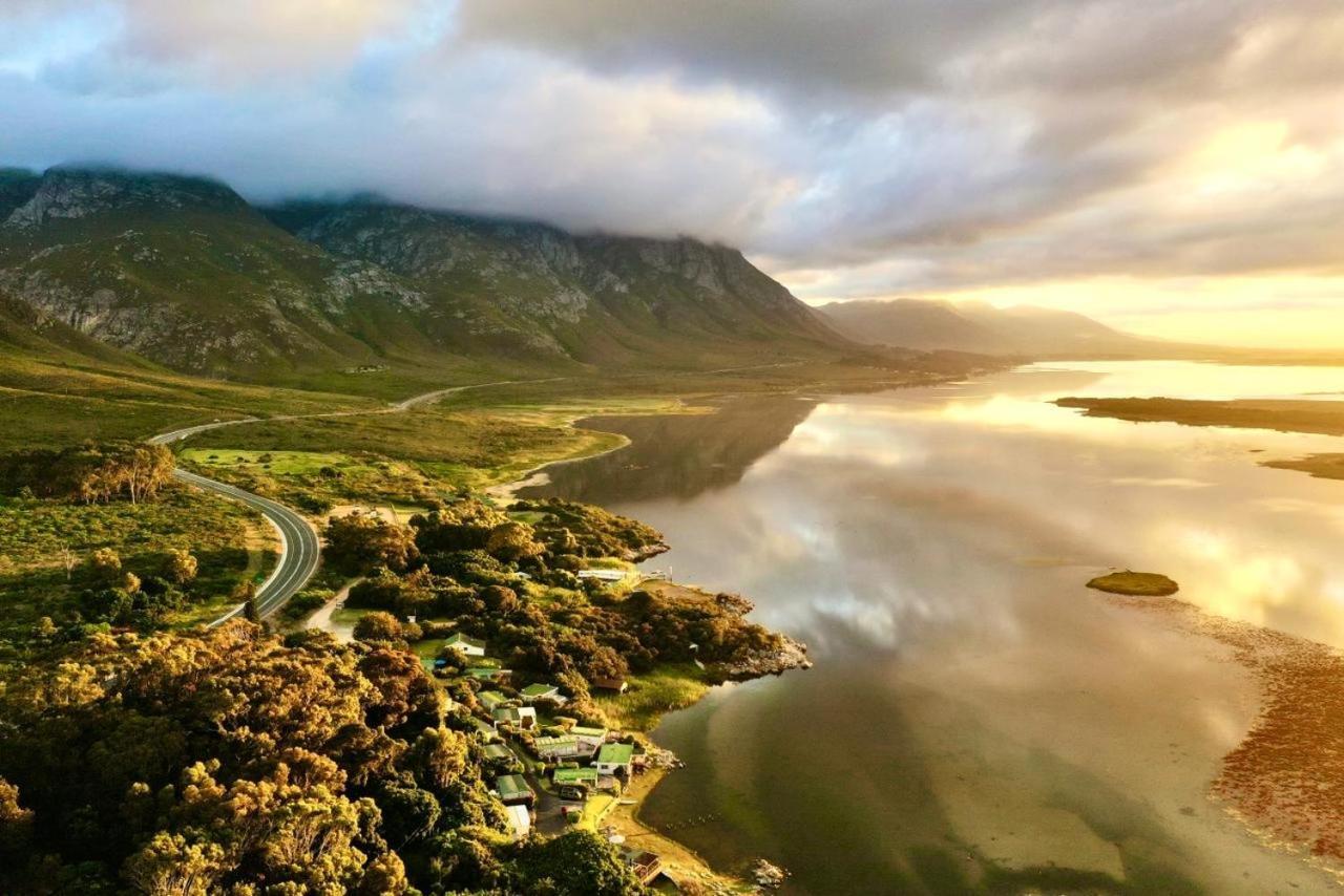 Great Spot With A View In Hermanus , South Africa Villa Exterior foto